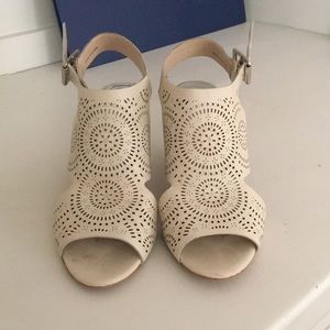 Vince Camuto wedges